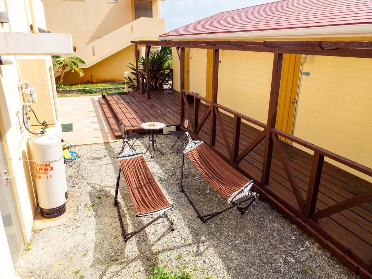 Hotel Asobibase Yamabare-House Ishigaki  Exterior foto