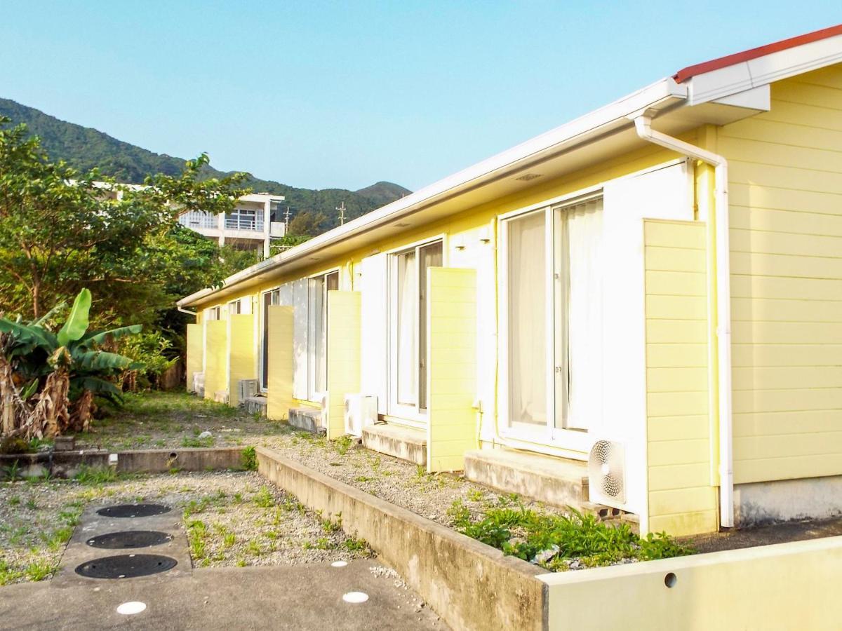 Hotel Asobibase Yamabare-House Ishigaki  Exterior foto